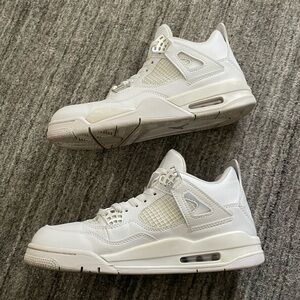 AIR JORDAN 4 RETRO ‘PURE MONEY’ SIZE 9.5